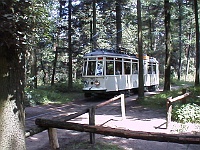 r0300058 Openlucht museum de nostalgische trams brachten je van item naar item als je niet ver wilde lopen.