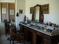 r0300060 Openluchtmuseum ouderwetse barbier