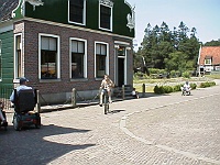 r0300061 Openluchtmuseum plein met allerlei 