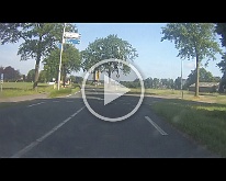 001 - Hemelrijken Speeltuin We gaan binnendoor net zoals ik destijds met moeder naar emst ben gefietst, de camping van tante Door (zus van moeder) en ome Harrie. hier richting uden/Gennep....
