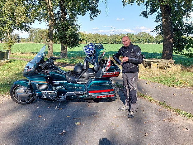 20250929 Militaire route naar Seedorf