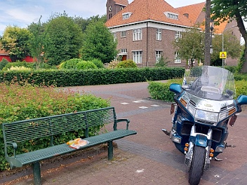 20260601 Motor rondrit Nederland Een keer langs de plaatsen waar ik veel historie heb liggen. Op de motor door heel Nederland
